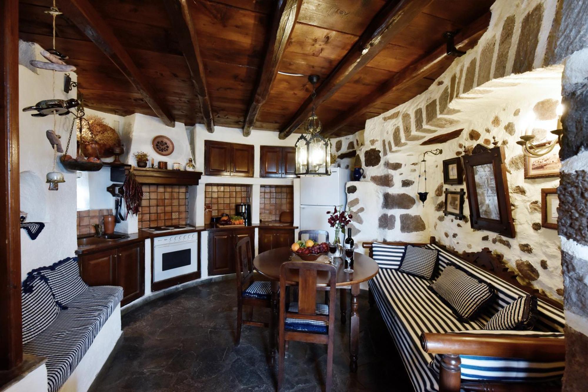 Anastasia'S Windmill And Anastasia'S Studio Plaka  Zewnętrze zdjęcie